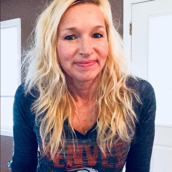 Meet your Posher, Amy - Picture 5 of 6